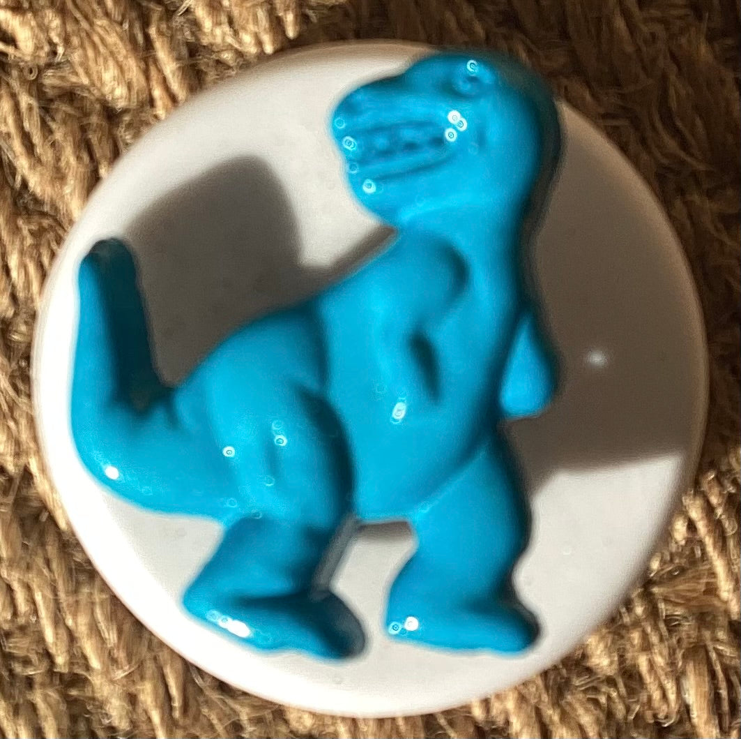 Blue dinosaur button 25 cm