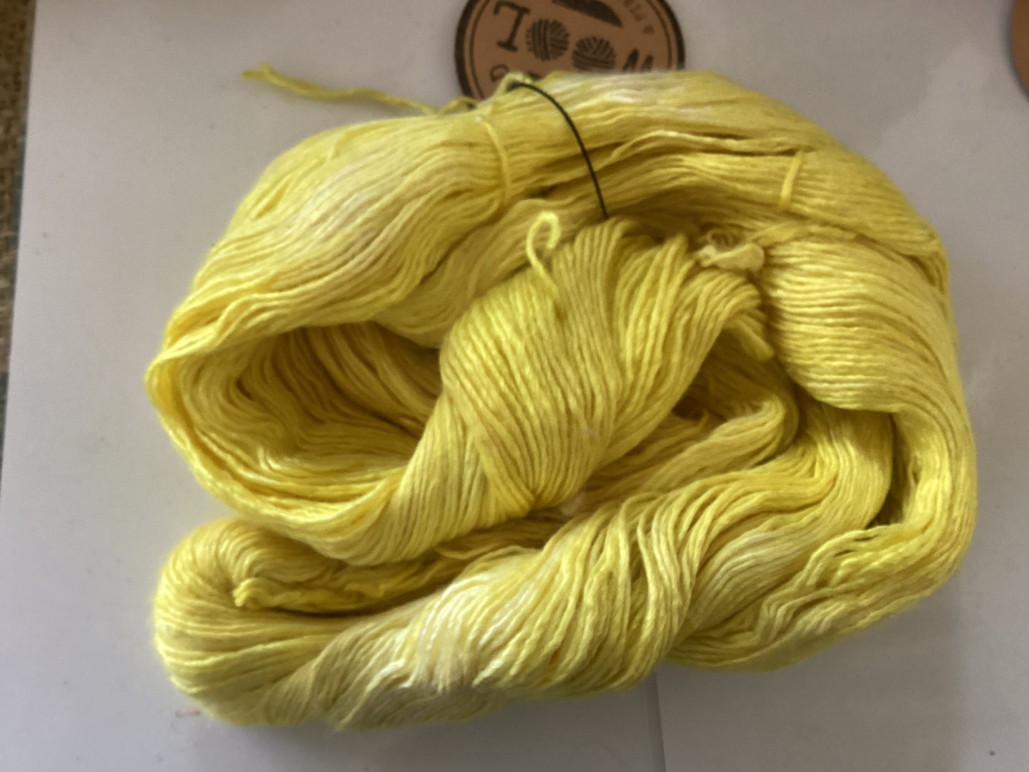 Daffodil Merino and silk 4 ply 100 g