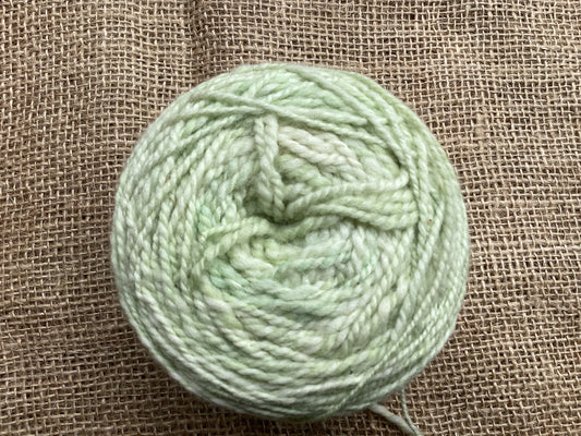 Handspun merino 8 ply yarn 100 g frost