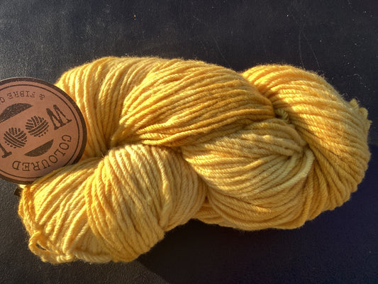 Daffodil 12 ply Polwarth yarn 200 g