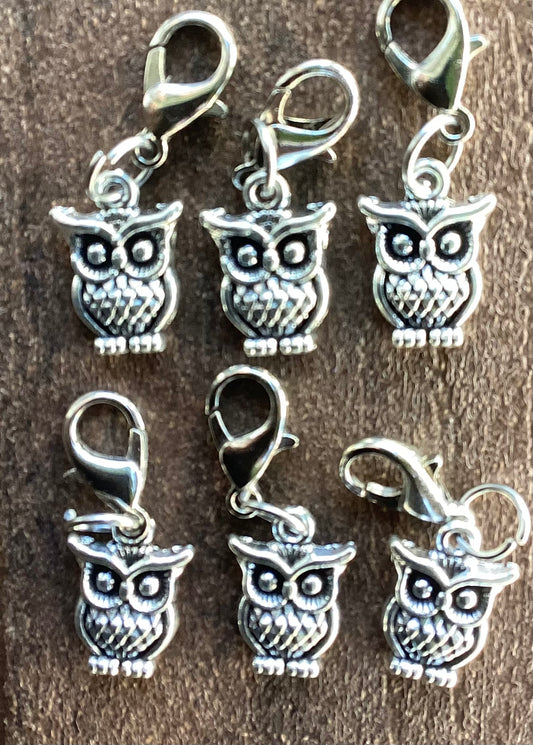 Large owl stitch markers