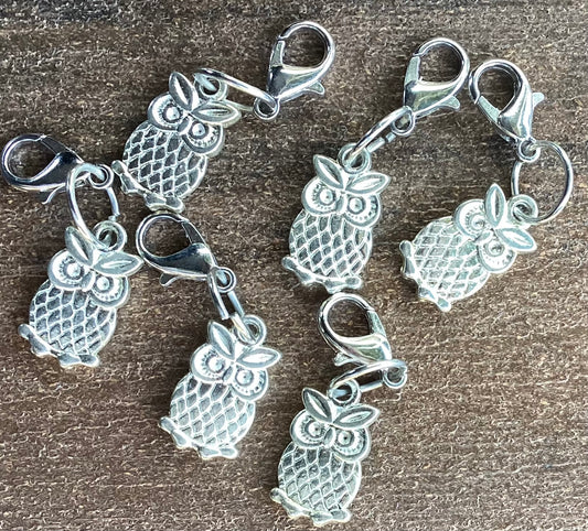 Owl stitch markers