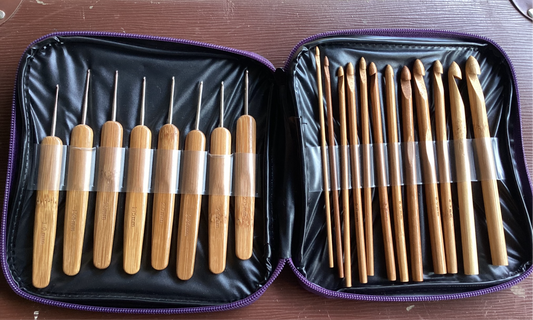 Bamboo crochet hook kit