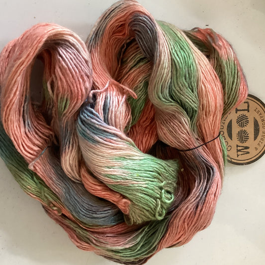 Meadow Merino and silk 4 ply 100 g