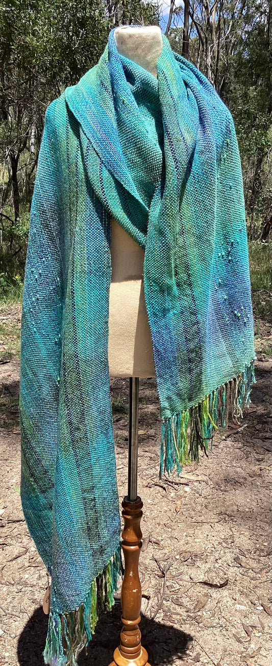 River hues long wrap