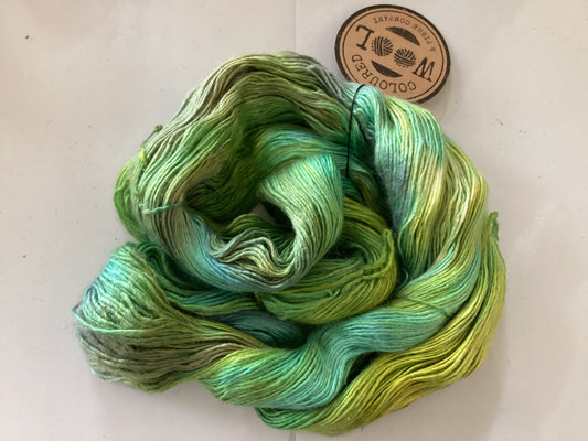 Gecko merino and silk 4 ply 100 g