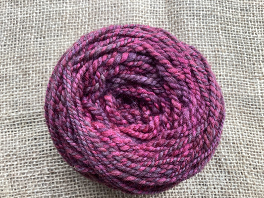 Handspun merino/ corriedale blend 8 ply yarn 100 g. Salvia