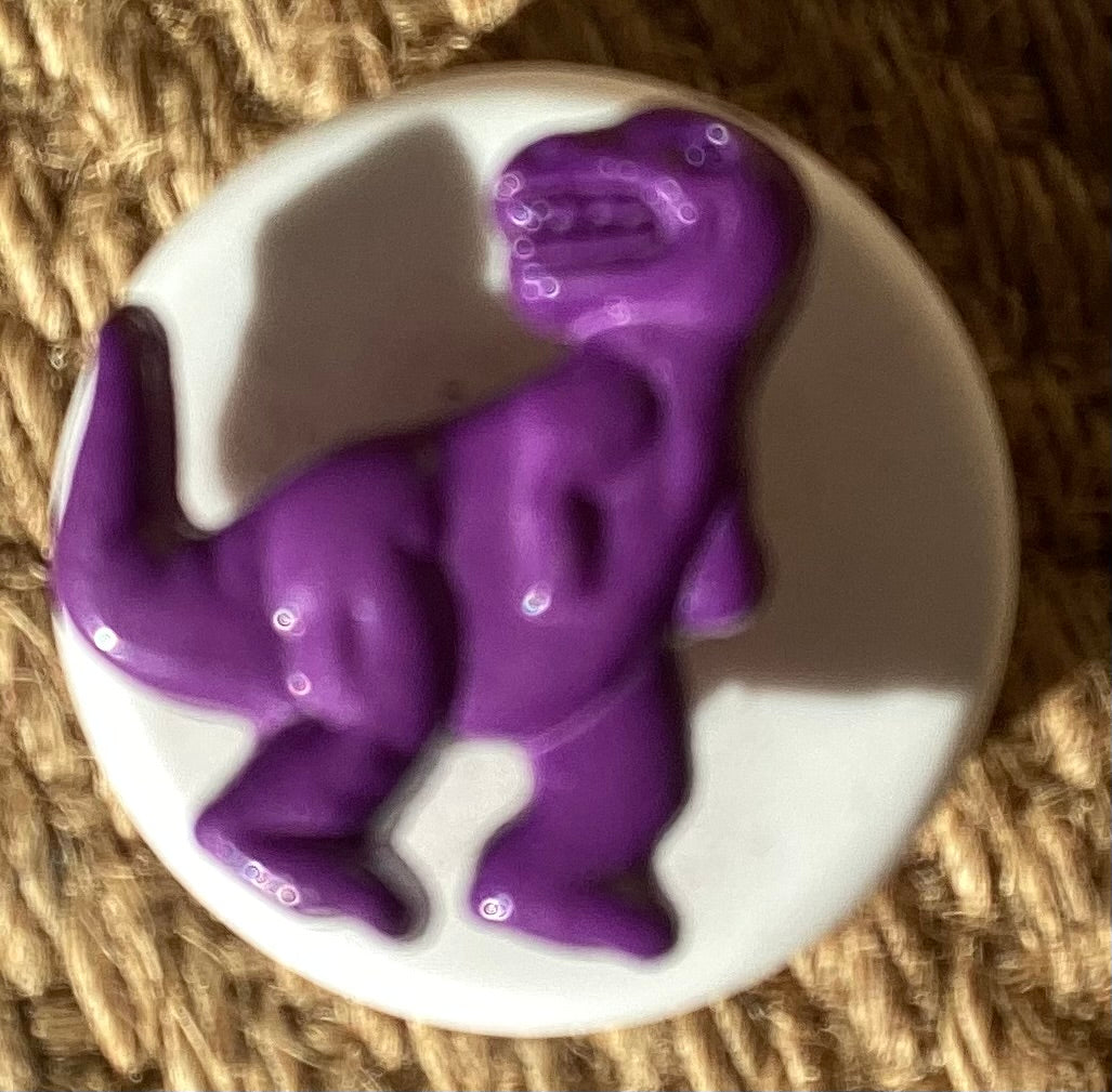 Purple dinosaur button 25 cm